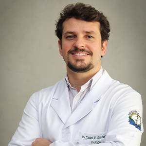Dr. Tacito Ferreira Guimarães